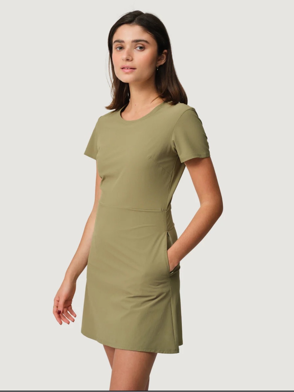 Hikerkind Ultralight Trail Dress - Olive Green Short Sleeve Large Stretch Pocket